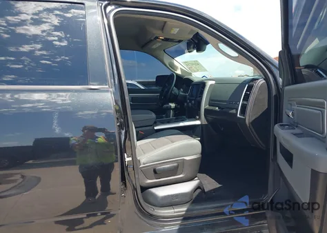 2018 Ram 1500 Lone Star 4X4 5'7 Box z USA, uszkodzony, nr VIN 1C6RR7LM2JS355334